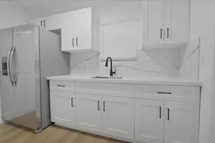 2129 NW 59th St, Miami, FL 33142 - Photo 13