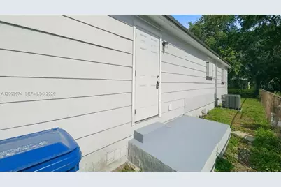 2129 NW 59th St, Miami, FL 33142 - Photo 3