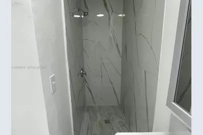 10200 NW 21st Ct, Miami, FL 33147 - Photo 27