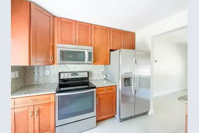 321 NE 29th St, Boca Raton, FL 33431 - Photo 7
