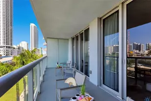 2602 E Hallandale Beach Blvd, Hallandale Beach, FL 33009 - Photo 9