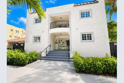1132 NW 3rd St, Miami, FL 33128 - Photo 1
