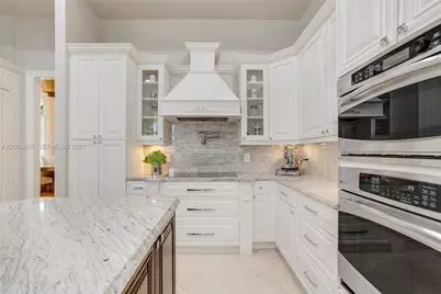 2477 Poinciana Dr, Weston, FL 33327 - Photo 23