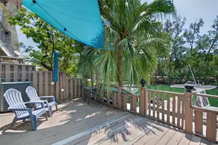 3726 NE 166th St, North Miami Beach, FL 33160 - Photo 33