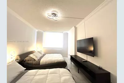 6039 Collins Ave #1507, Miami Beach, FL 33140 - Photo 21