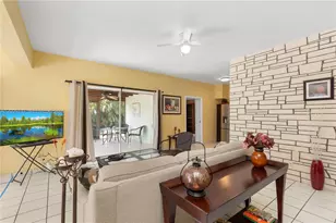 906 NE 5th St, Hallandale Beach, FL 33009 - Photo 7