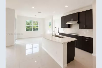 4352 Large Leaf Ln, Hollywood, FL 33021 - Photo 7
