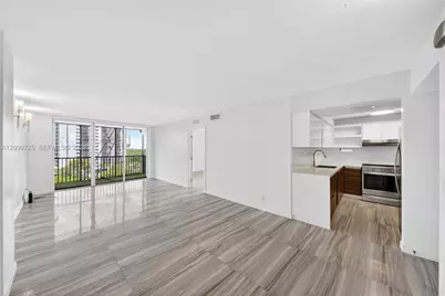 3401 N Country Club Dr #812, Aventura, FL 33180 - Photo 3