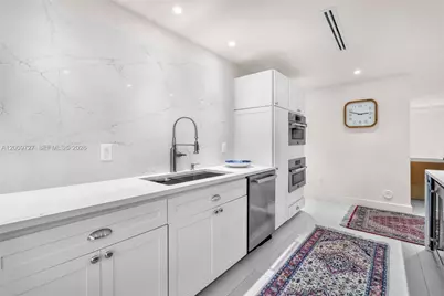 1933 S Oak Haven Cir, Miami, FL 33179 - Photo 23