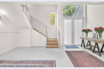 1933 S Oak Haven Cir, Miami, FL 33179 - Photo 5