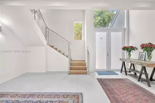 1933 S Oak Haven Cir, Miami, FL 33179 - Photo 5