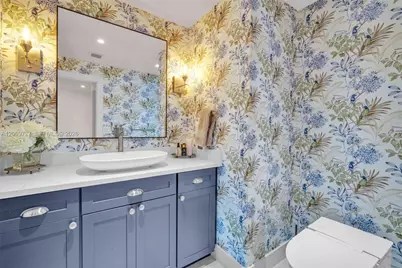 1933 S Oak Haven Cir, Miami, FL 33179 - Photo 29