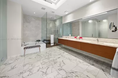10201 Collins Ave #UPH2803, Bal Harbour, FL 33154 - Photo 21