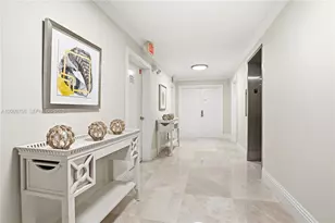 605 Ocean Dr, Key Biscayne, FL 33149 - Photo 23