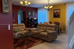 3955 NE 13th Dr, Homestead, FL 33033 - Photo 11