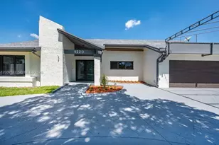 9220 SW 100th Ave Rd, Miami, FL 33176 - Photo 1