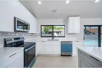 9220 SW 100th Ave Rd, Miami, FL 33176 - Photo 7