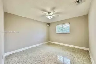 10303 NW 35th Pl, Miami, FL 33147 - Photo 11