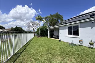 980 Golden Cane Dr, Weston, FL 33327 - Photo 47