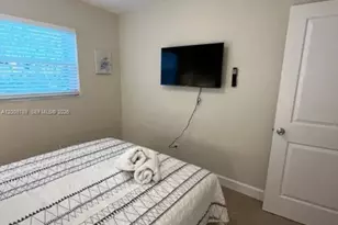 5221 York Ct, Cape Coral, FL 33904 - Photo 23