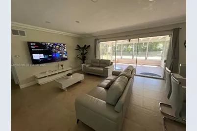 5221 York Ct #0, Cape Coral, FL 33904 - Photo 3