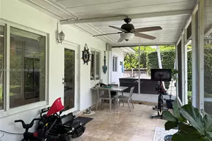 823 NE 107th St, Biscayne Park, FL 33161 - Photo 19