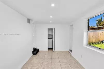 4156 SW 49th Ct #0, Dania Beach, FL 33314 - Photo 15