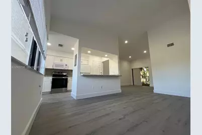 [Address not provided], Miami, FL 33186 - Photo 3