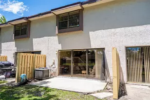 4715 NW 82nd Ave, Lauderhill, FL 33351 - Photo 35
