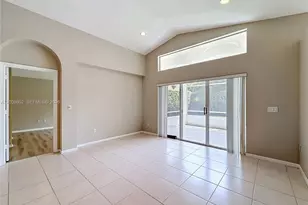 22729 E Royal Crown Ter E, Boca Raton, FL 33433 - Photo 7