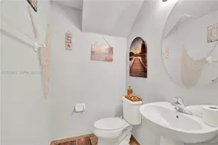 560 SE 33rd Terrace, Homestead, FL 33033 - Photo 13