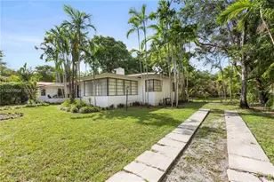 1431 Algeria Ave, Coral Gables, FL 33134 - Photo 3