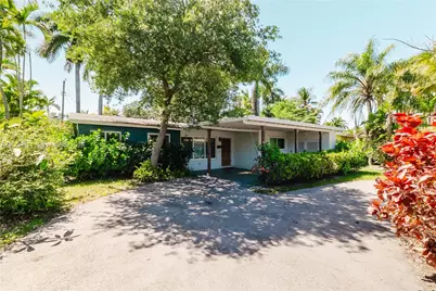 1106 N 13th Ct, Hollywood, FL 33019 - Photo 27