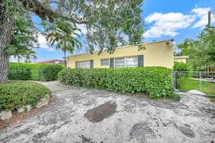 2225 SW 62nd Ct, Miami, FL 33155 - Photo 3