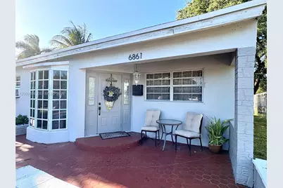 6861 Freedom St, Hollywood, FL 33024 - Photo 3
