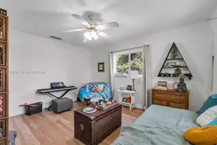 620 Lake Dasha Cir, Plantation, FL 33324 - Photo 23