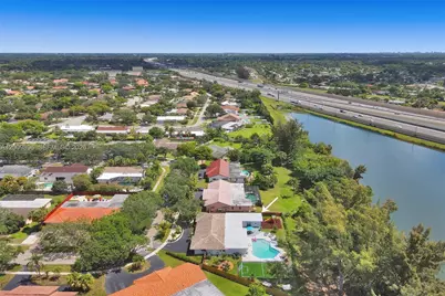 1960 SW 51st Ter, Plantation, FL 33317 - Photo 13