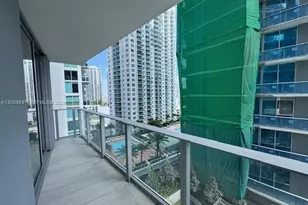 77 SE 5 St, Miami, FL 33131 - Photo 25