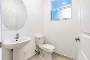 2664 SE 19th St, Homestead, FL 33035 - Photo 7