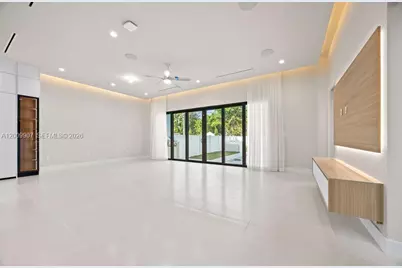 1137 NE 11th Ave, Fort Lauderdale, FL 33301 - Photo 5