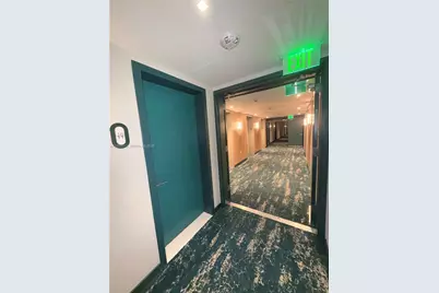 77 SE 5th St #1811, Miami, FL 33131 - Photo 17