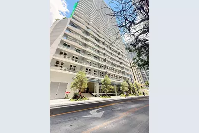 77 SE 5th St #1811, Miami, FL 33131 - Photo 9