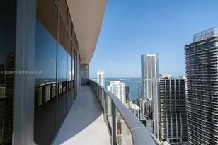 45 SW 9th St, Miami, FL 33130 - Photo 5