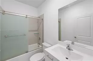 12258 NW 24th Pl, Miami, FL 33167 - Photo 27
