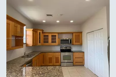 [Address not provided], Hollywood, FL 33020 - Photo 3