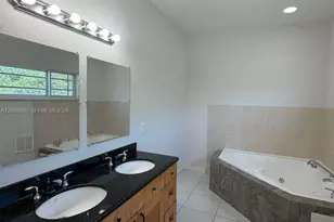 [Address not provided], Hollywood, FL 33020 - Photo 11