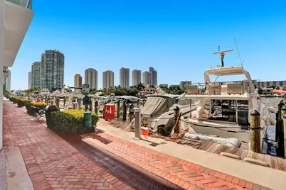 400 Sunny Isles Blvd #2021, Sunny Isles Beach, FL 33160 - Photo 47