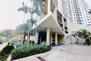 10 SW South River Dr, Miami, FL 33130 - Photo 11