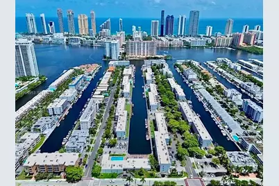3551 NE 169th St #105, North Miami Beach, FL 33160 - Photo 25