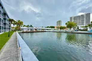 3551 NE 169th St, North Miami Beach, FL 33160 - Photo 27